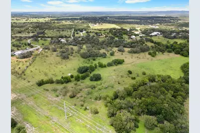 7866 County Road 404, Spicewood, TX 78669 - Photo 15