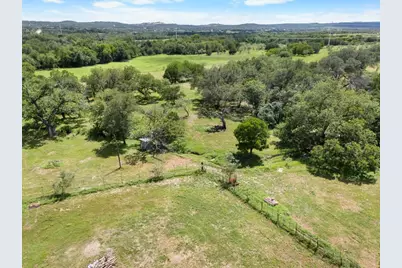 7866 County Road 404, Spicewood, TX 78669 - Photo 13