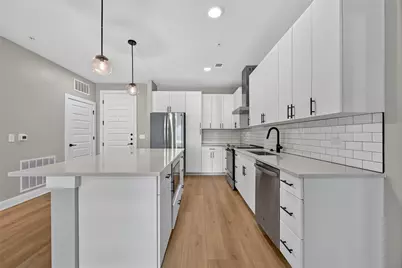 3101 Govalle Avenue #102, Austin, TX 78702 - Photo 3
