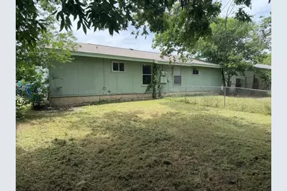 512 Lenora Drive, Taylor, TX 76574 - Photo 13