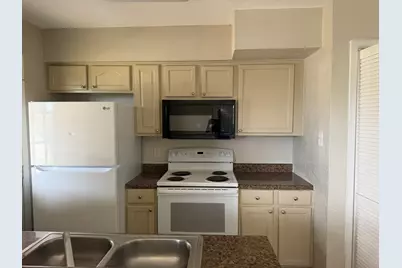 512 Lenora Drive, Taylor, TX 76574 - Photo 5