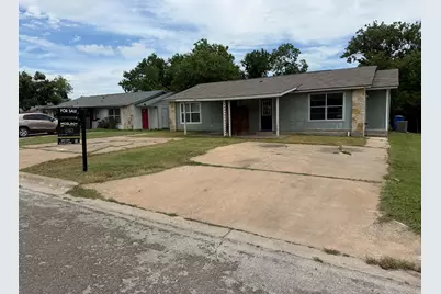 512 Lenora Drive, Taylor, TX 76574 - Photo 1