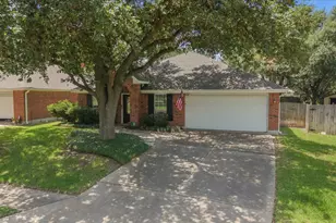 9005 Martha's Dr, Austin, TX 78717 - Photo 3