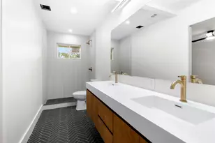 1403 Creekview Dr, Round Rock, TX 78681 - Photo 11
