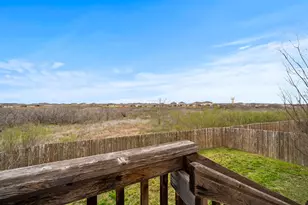 172 Lake Gln, San Marcos, TX 78666 - Photo 13