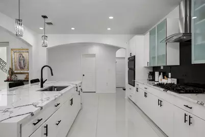 507 Rawhide Road, Seguin, TX 78155 - Photo 17