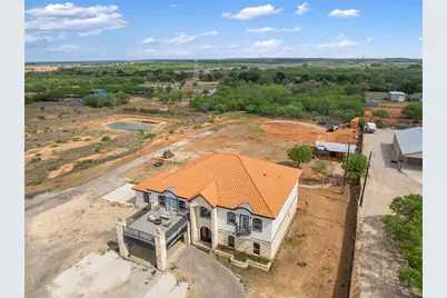 507 Rawhide Road, Seguin, TX 78155 - Photo 37