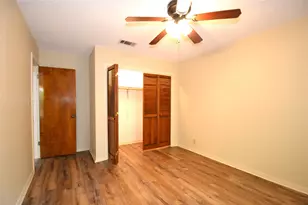 8833 Tallwood Dr, Austin, TX 78759 - Photo 21