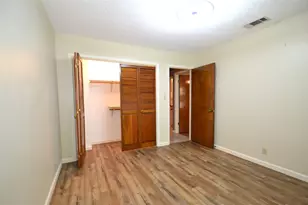 8833 Tallwood Dr, Austin, TX 78759 - Photo 23