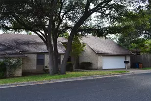 8833 Tallwood Dr, Austin, TX 78759 - Photo 39