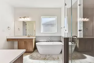 18716 Brady Clearing Ln, Austin, TX 78738 - Photo 11