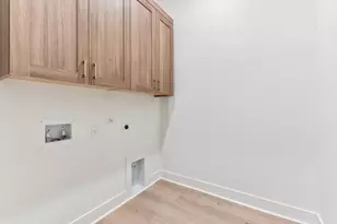 18716 Brady Clearing Ln, Austin, TX 78738 - Photo 9