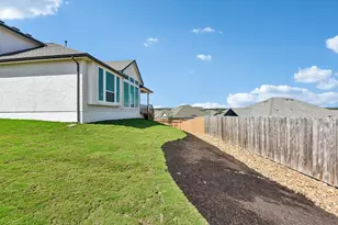18716 Brady Clearing Ln, Austin, TX 78738 - Photo 23