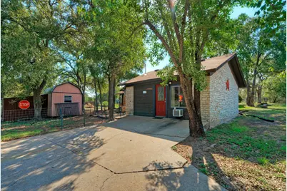 2300 Robin Road, Manchaca, TX 78652 - Photo 23