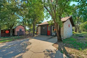 2300 Robin Rd, Manchaca, TX 78652 - Photo 23