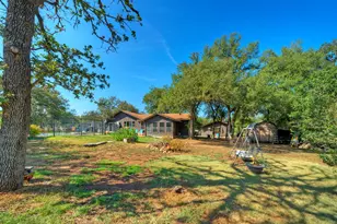 2300 Robin Rd, Manchaca, TX 78652 - Photo 31