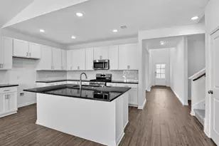 214 Betsy Rd, Hutto, TX 78634 - Photo 3