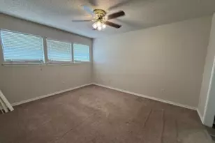 2636 Gwendolyn Ln, Austin, TX 78748 - Photo 11