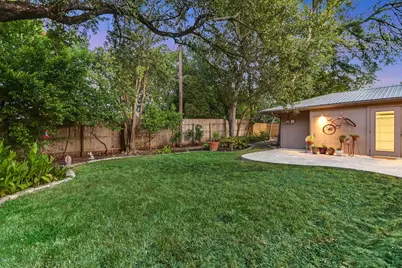 7101 Sungate Drive, Austin, TX 78731 - Photo 27