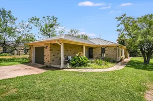 603 Sunray, Horseshoe Bay, TX 78657 - Photo 1