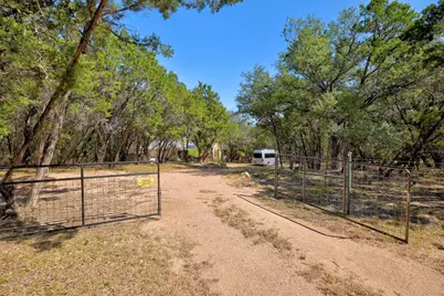 4207 Deer Trail, Spicewood, TX 78669 - Photo 31