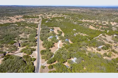 4207 Deer Trail, Spicewood, TX 78669 - Photo 35