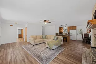 4207 Deer Trail, Spicewood, TX 78669 - Photo 7