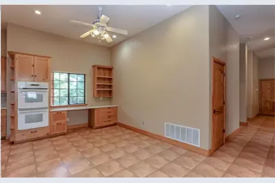 9776 Arroyo Drive, Belton, TX 76513 - Photo 19