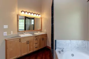 9776 Arroyo Dr, Belton, TX 76513 - Photo 31