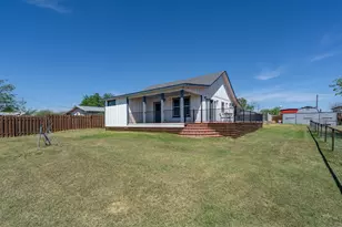 300-A Herrin St, Coupland, TX 78615 - Photo 31