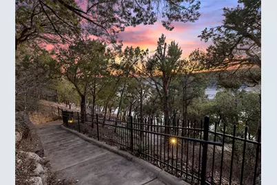 17807 Breakwater Drive, Jonestown, TX 78645 - Photo 33