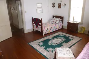 502 W 10th St, Taylor, TX 76574 - Photo 25