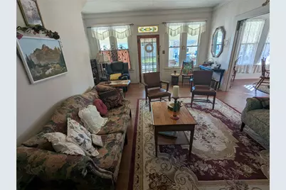 502 W 10th Street, Taylor, TX 76574 - Photo 9
