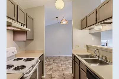 529 Cutty Trail #B, Lakeway, TX 78734 - Photo 3