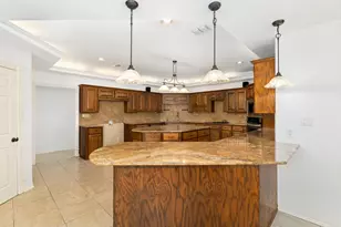 803 S Converse St, Flatonia, TX 78941 - Photo 9