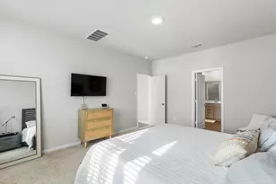 199 Frostweed Dr, Kyle, TX 78640 - Photo 11