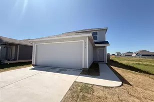 112 Texas Angel Wy, Jarrell, TX 76537 - Photo 3