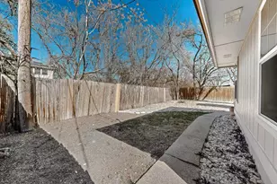 13169 Mill Stone Dr, Austin, TX 78729 - Photo 21