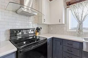 371 Lippe Ln, Niederwald, TX 78640 - Photo 13