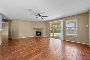 511 S Pauley Dr, Hutto, TX 78634 - Photo 13