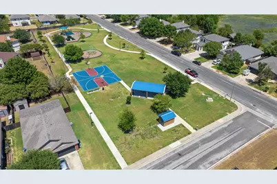 511 S Pauley Drive, Hutto, TX 78634 - Photo 33