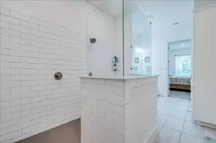 306 Olivia Dr, Austin, TX 78738 - Photo 15