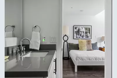 49 Navasota Street #220, Austin, TX 78702 - Photo 17
