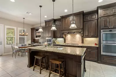 16700 Poppy Mallow Drive, Austin, TX 78738 - Photo 11