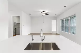 116 Salado Crk Trl, Bastrop, TX 78602 - Photo 11