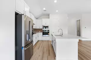 116 Salado Crk Trl, Bastrop, TX 78602 - Photo 9