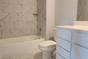 605 W South St, Leander, TX 78641 - Photo 13