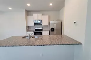 605 W South St, Leander, TX 78641 - Photo 15