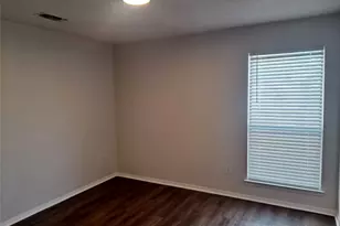 2018 W Rundberg Ln, Austin, TX 78758 - Photo 11