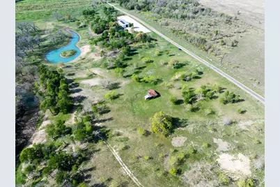 1919 County Road 429, Rockdale, TX 76567 - Photo 21